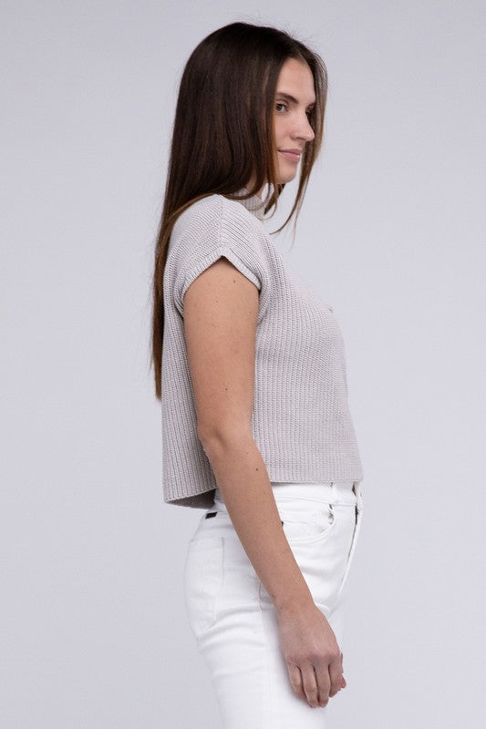 In the Pockit Short Sleeve Cropped Sweater