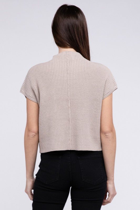 In the Pockit Short Sleeve Cropped Sweater